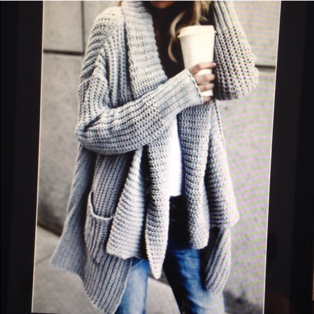 New High Low Knit Sweater with Pockets